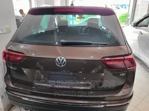 Volkswagen Tiguan 2017 Gold