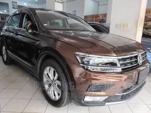 Volkswagen Tiguan 2017 Gold