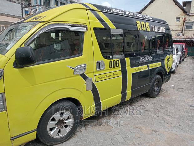 Toyota HiAce 2015 Yellow - thumbnail 5