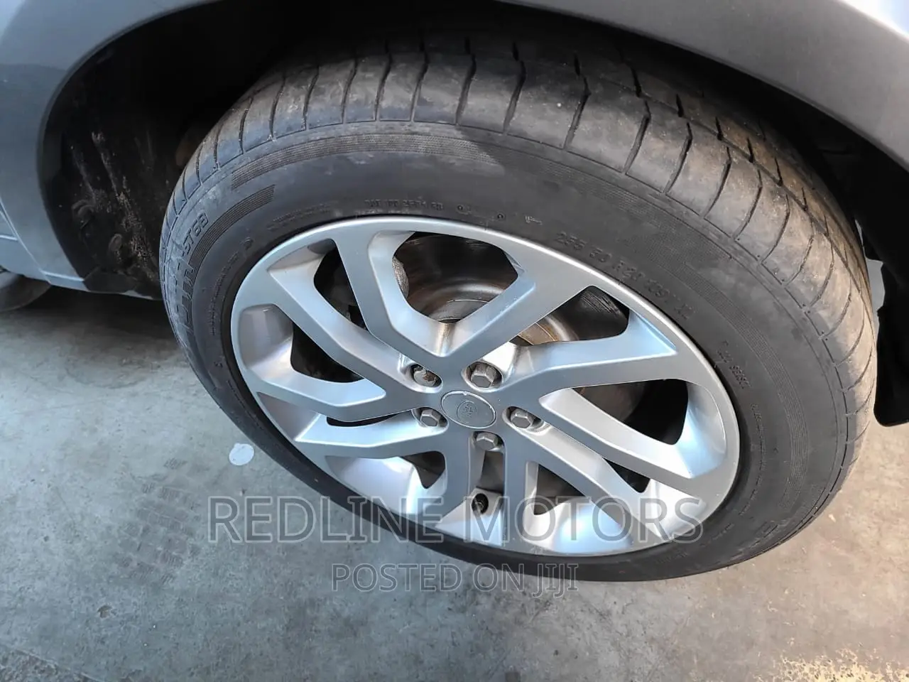 Land Rover Discovery 2016 Silver