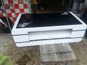 Smart Coffee Table Glasstop Flowered. - thumbnail 2