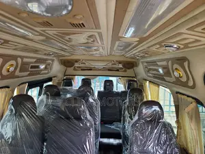 Toyota HiAce 2016 Silver