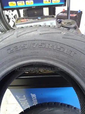 235/75r15 Sportrak All-Terrain