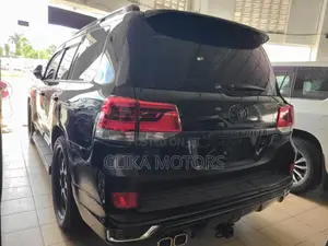 Toyota Land Cruiser 2017 Black