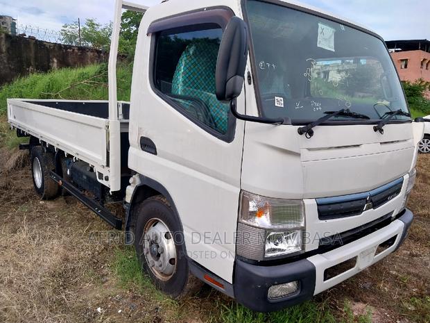 Mistubishi Fuso 2017 - thumbnail 6
