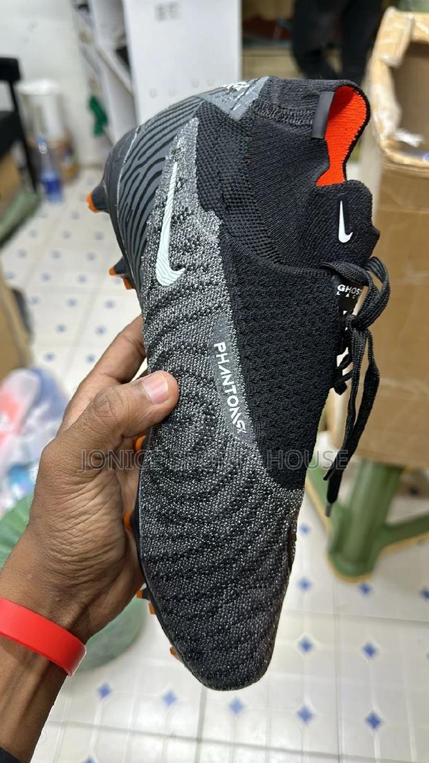 New Phantom Soccer Boots - thumbnail 2