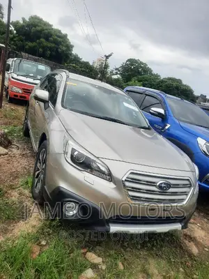 Subaru Outback 2.5i AWD 2016 Gold