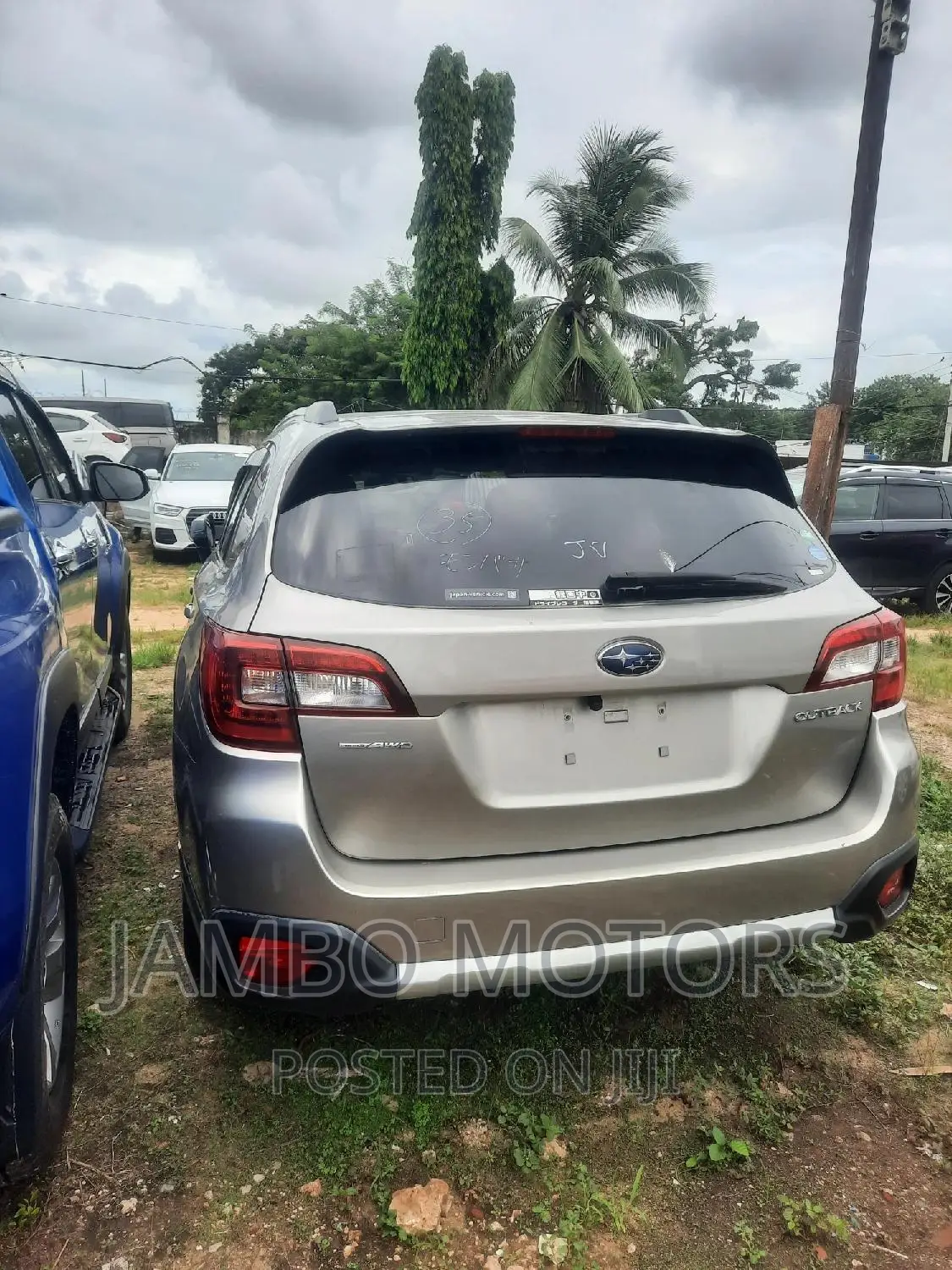Subaru Outback 2.5i AWD 2016 Gold