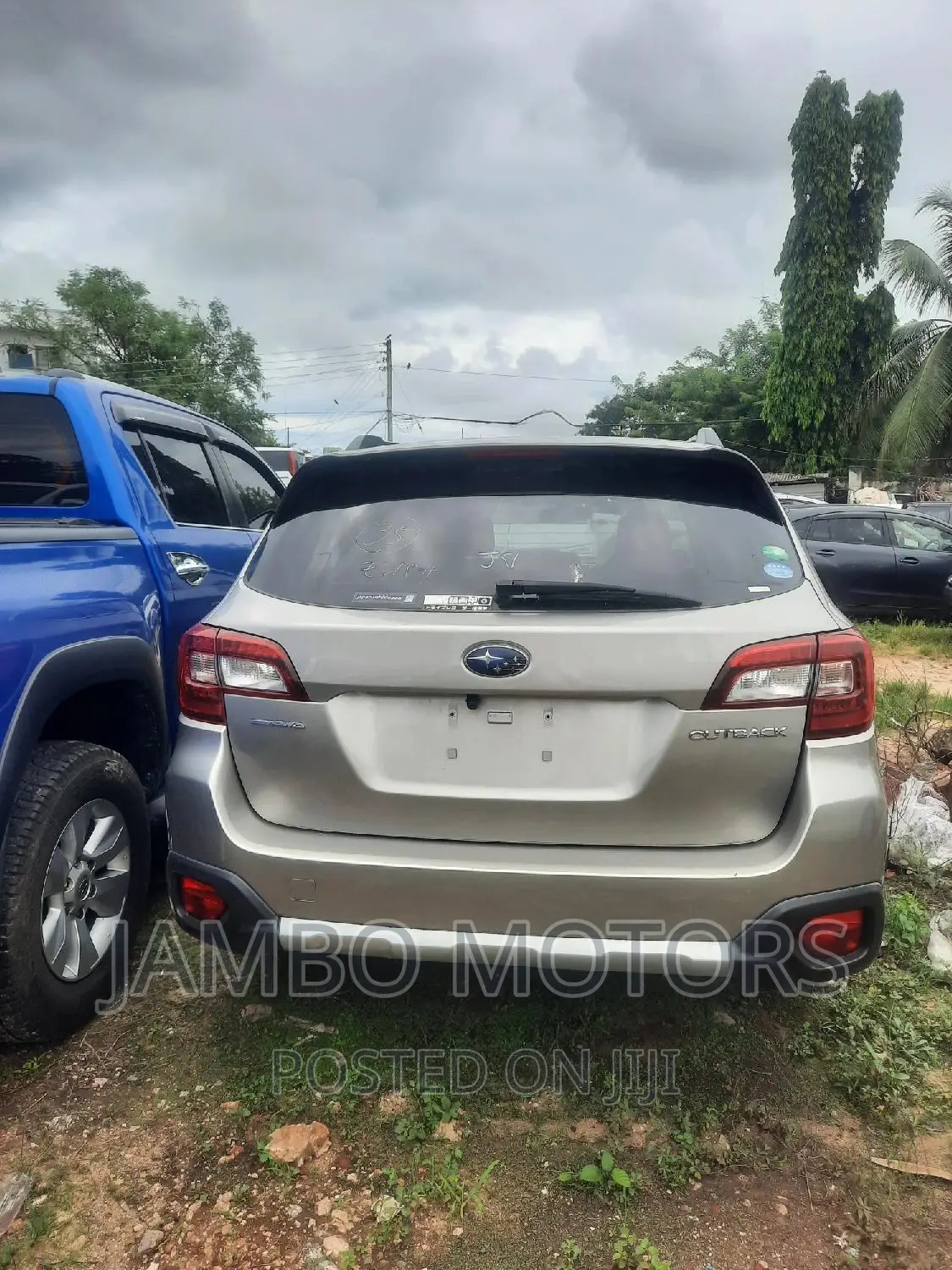 Subaru Outback 2.5i AWD 2016 Gold