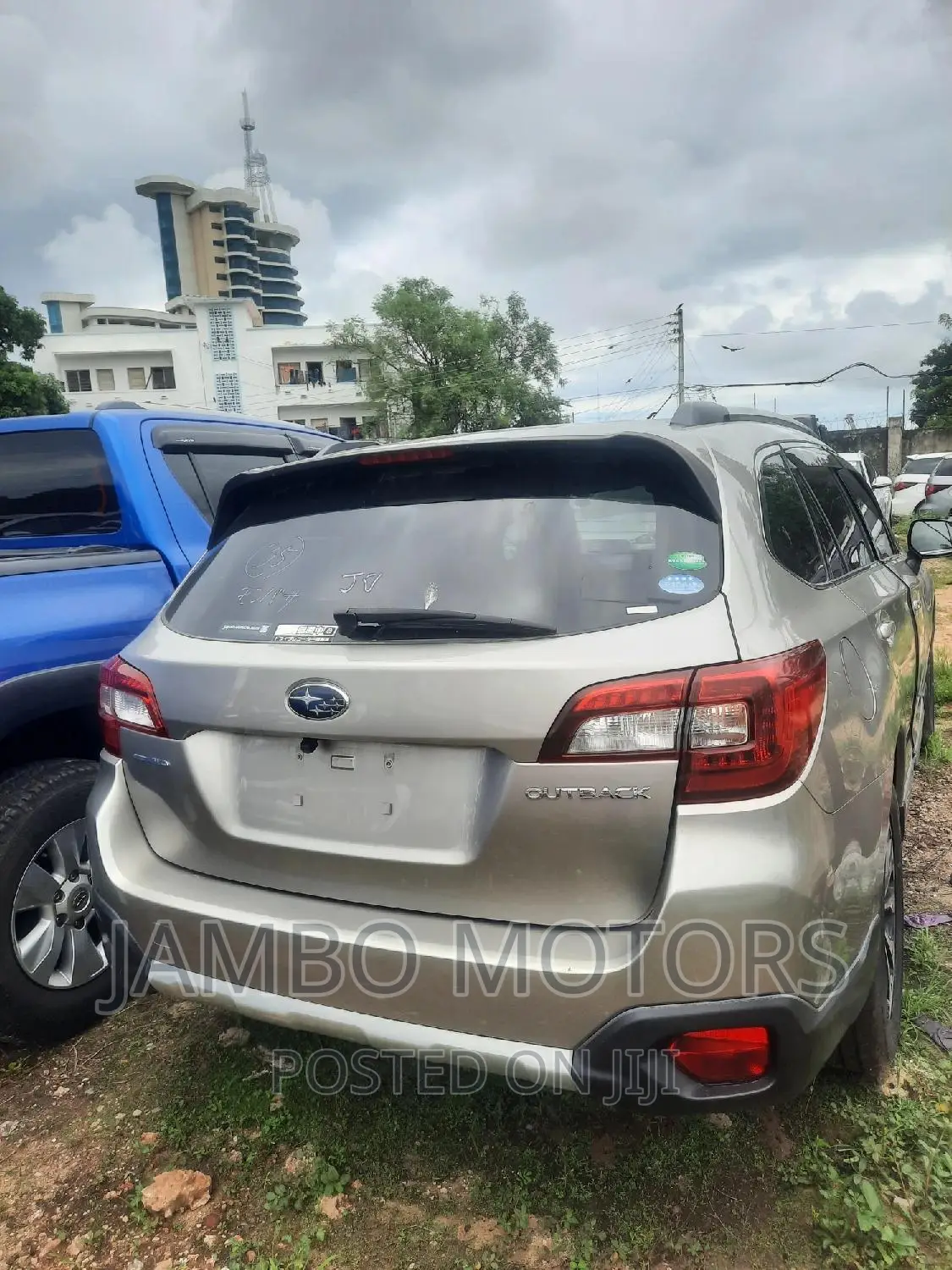 Subaru Outback 2.5i AWD 2016 Gold