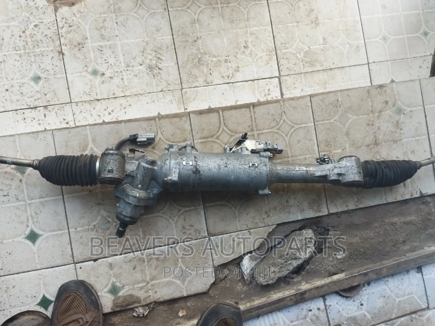 Crown 2005-2009 Steering Rack With Motor