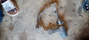 Nissan Caravan E25 Arm