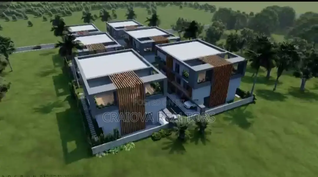 5bdrm Villa In Lavington For Sale