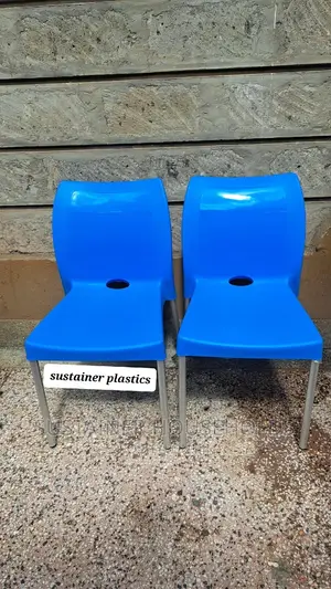Heavy Duty Plastic Chairs With Metal Legs