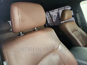 Toyota Land Cruiser 2017 Red