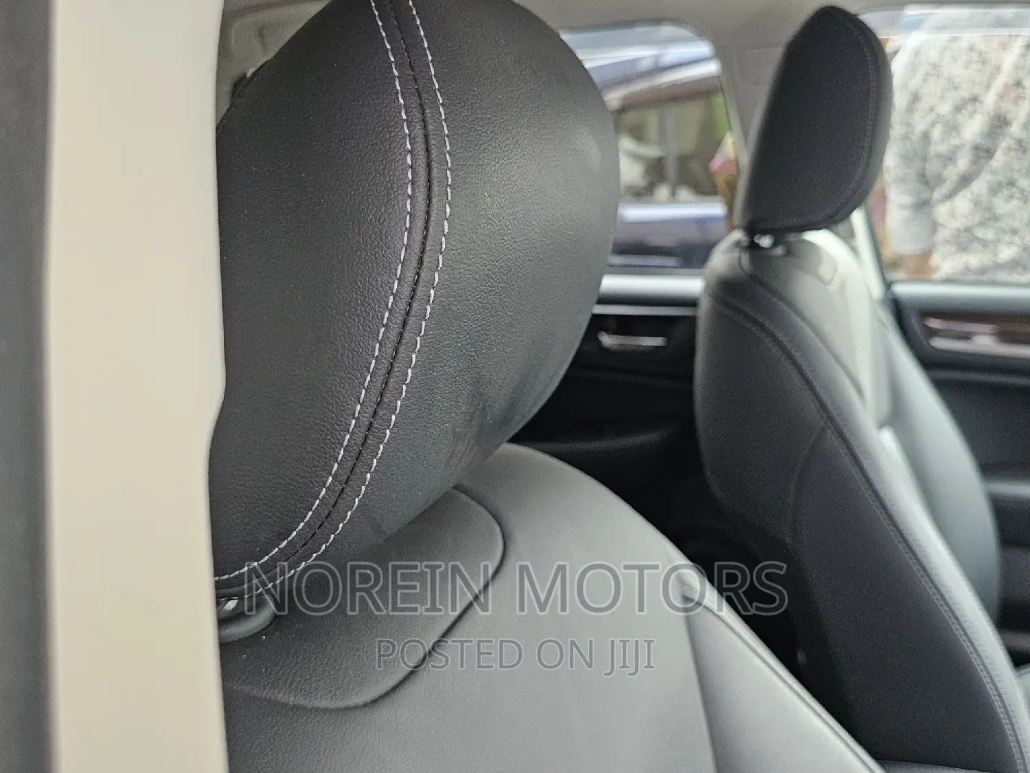 Subaru Outback 2017 Black