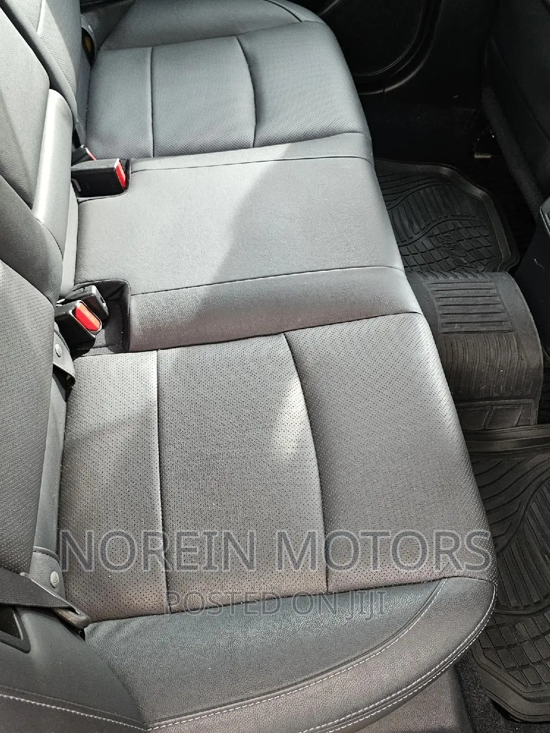 Subaru Outback 2017 Black