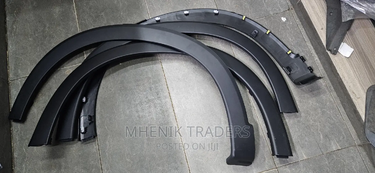 Honda Vezel Moulding