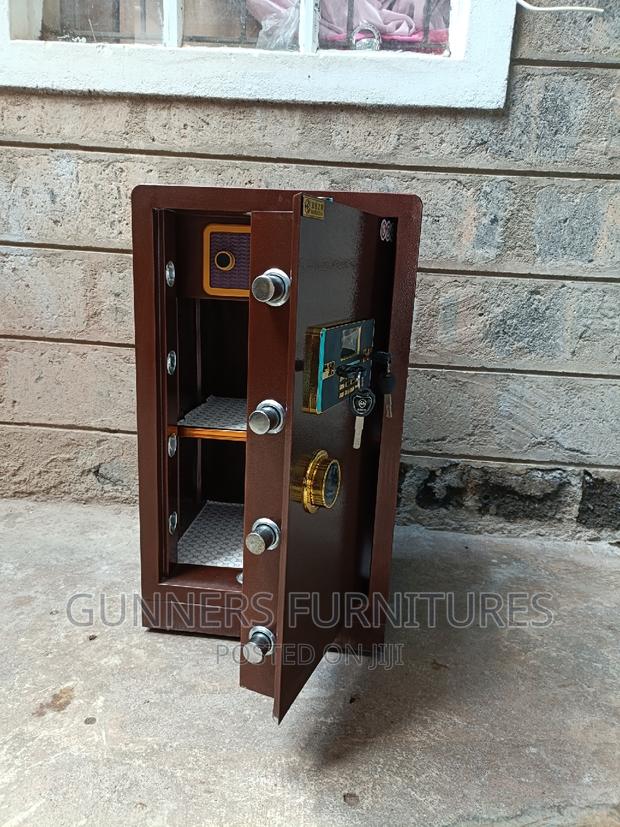 Safe Box 80kgs - thumbnail 2