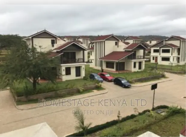 4bdrm Villa in Machakos, Mombasa Road for sale