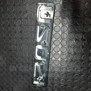 Original Isuzu Dmax Front Logo/Emblem.