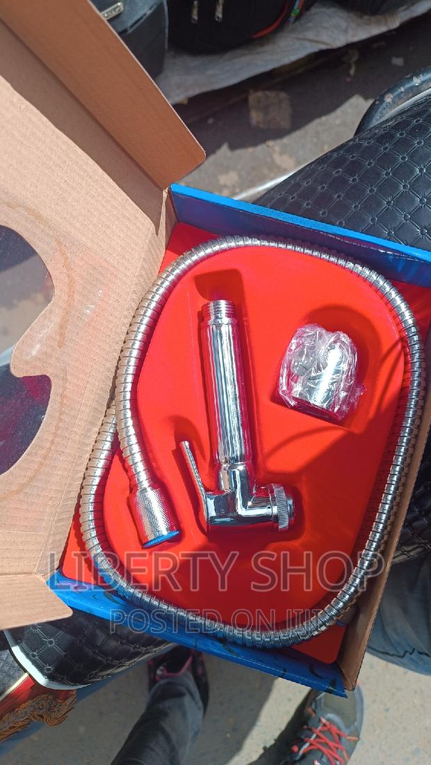 Lirlee Arabic Shower - main view