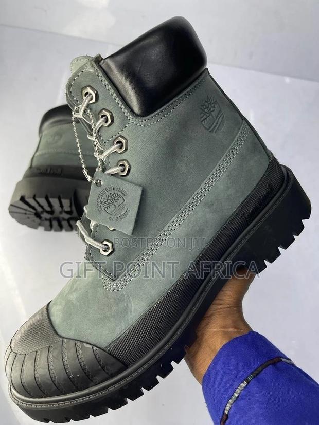 Grey Timberland Casual Boots for Men - thumbnail 2