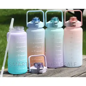 2L Motivational Water Bottle With a Straw