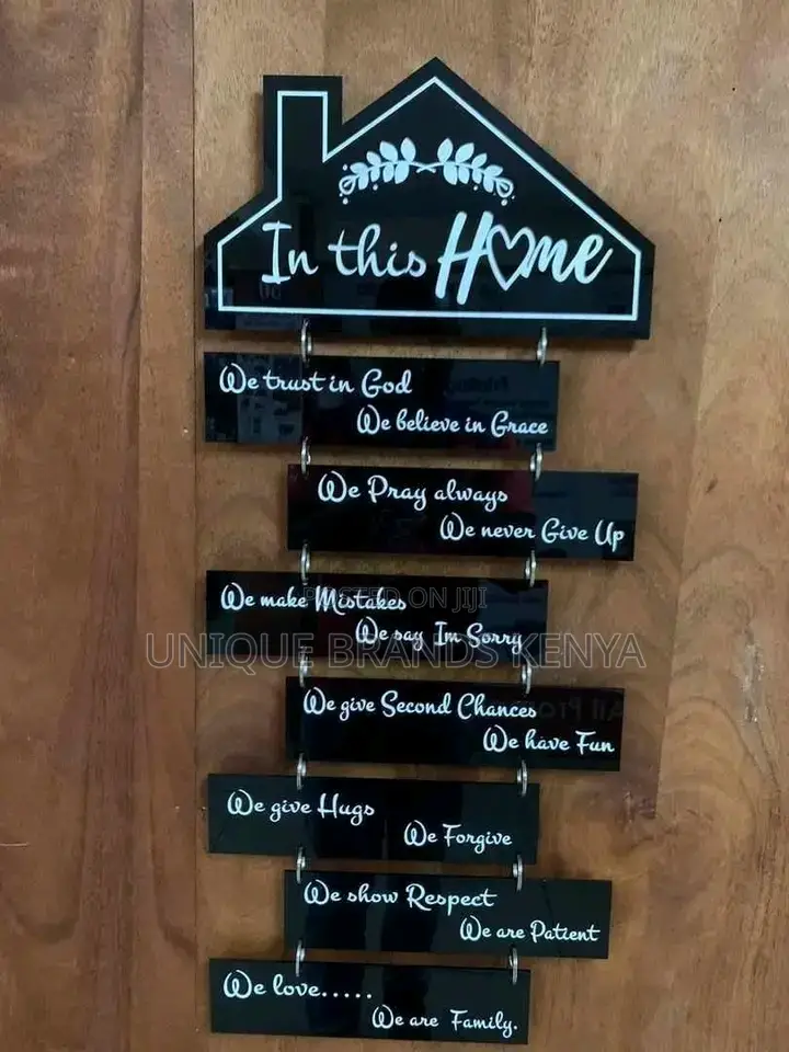 Wall Hangings and Customized Wall Clock