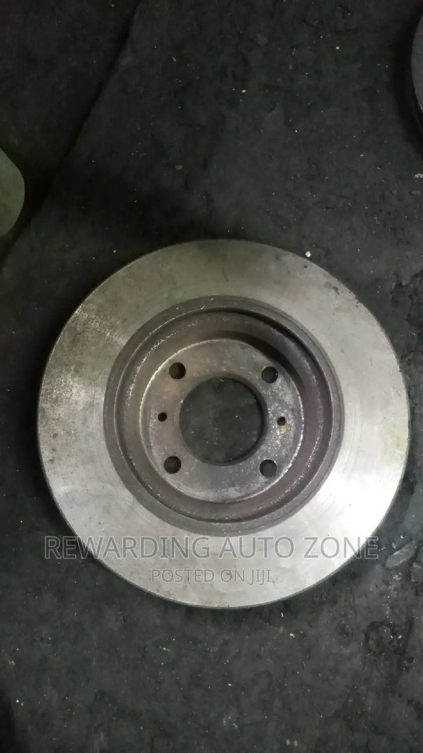 Suzuk Swift 2014 Disc Front RHS.