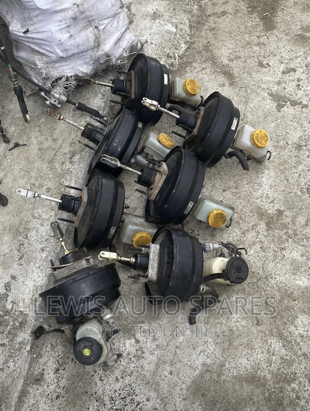Nissan Hardbody Sahara Brake Booster