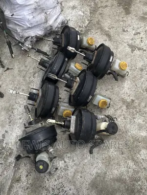 Nissan Hardbody Sahara Brake Booster