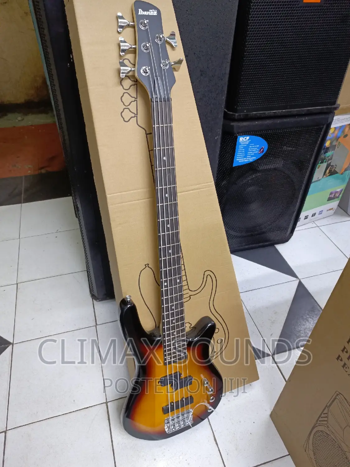 Ibanez Bass Guitar 5 Stringsx