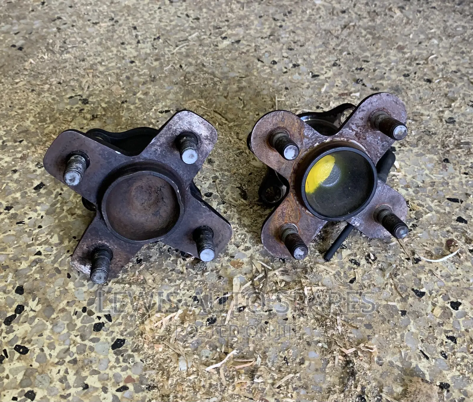 Passo Daihatsu Boon Rear Hub