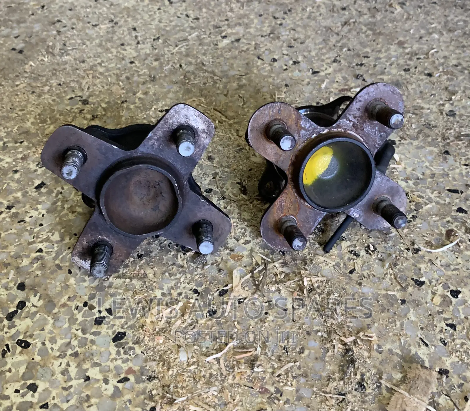 Passo Daihatsu Boon Rear Hub