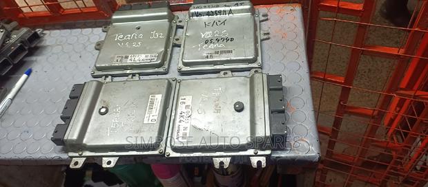 Nissan Teana, Vq25 Engine Control Unit.