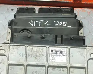 Toyota Vitz 2012 Ecu
