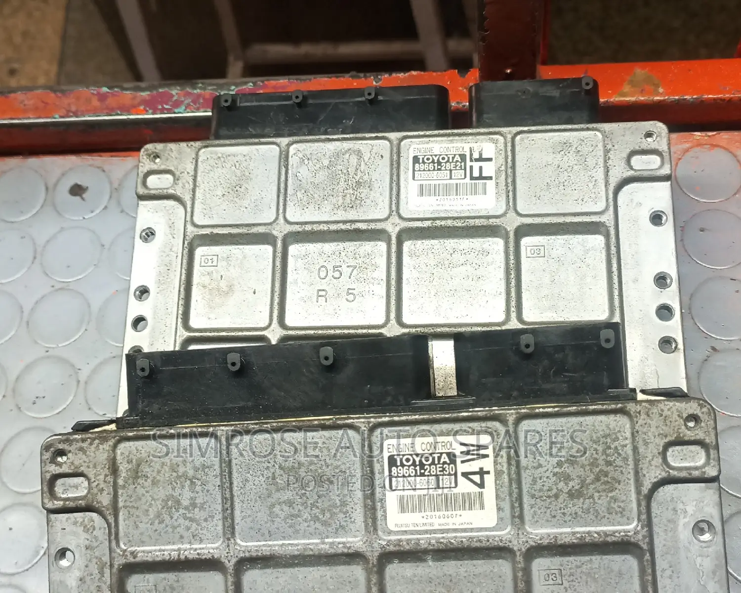 Toyota Noah, Voxy Ecu