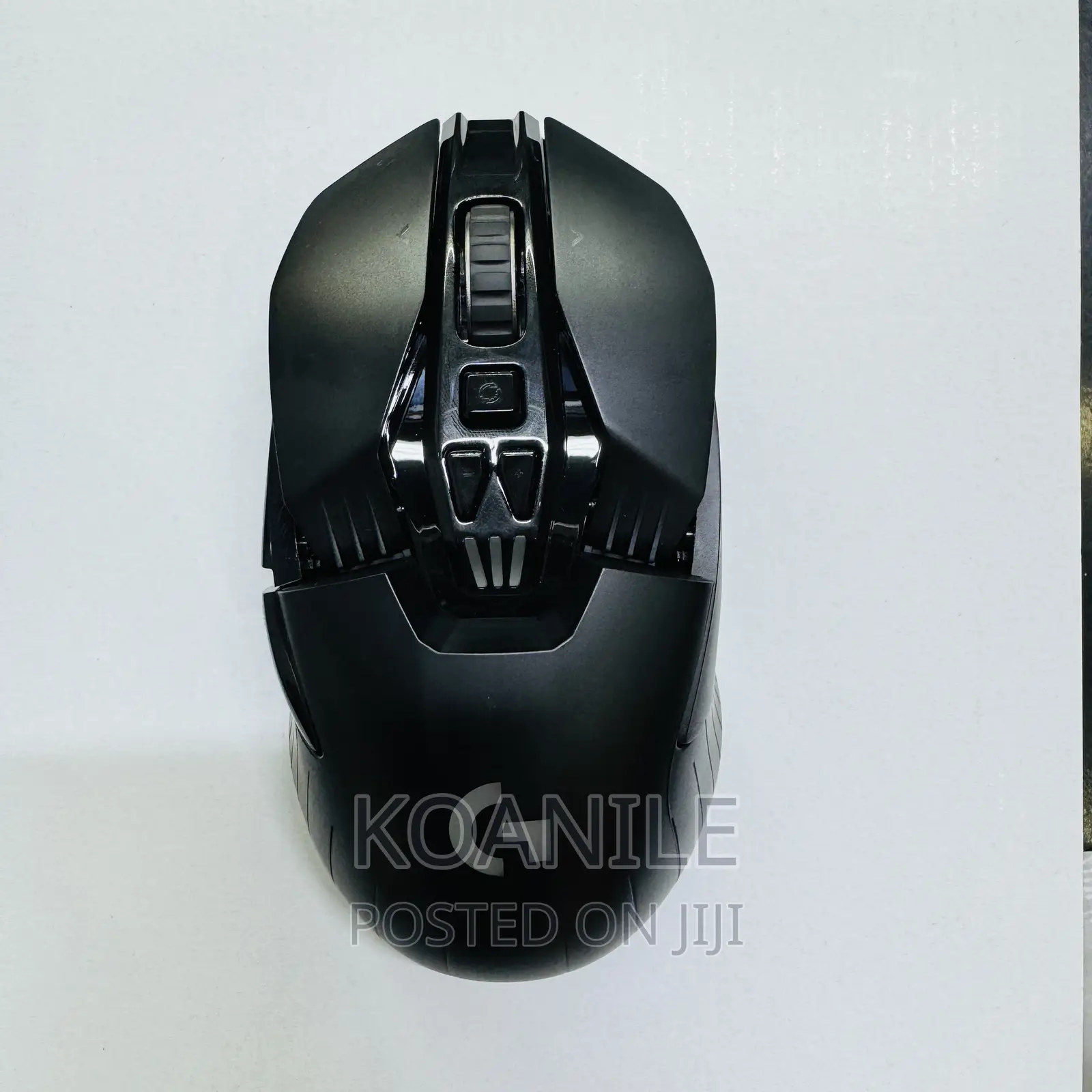 Logitech G903 LIGHTSPEED Wireless Rechargeable Gaming Mouse
