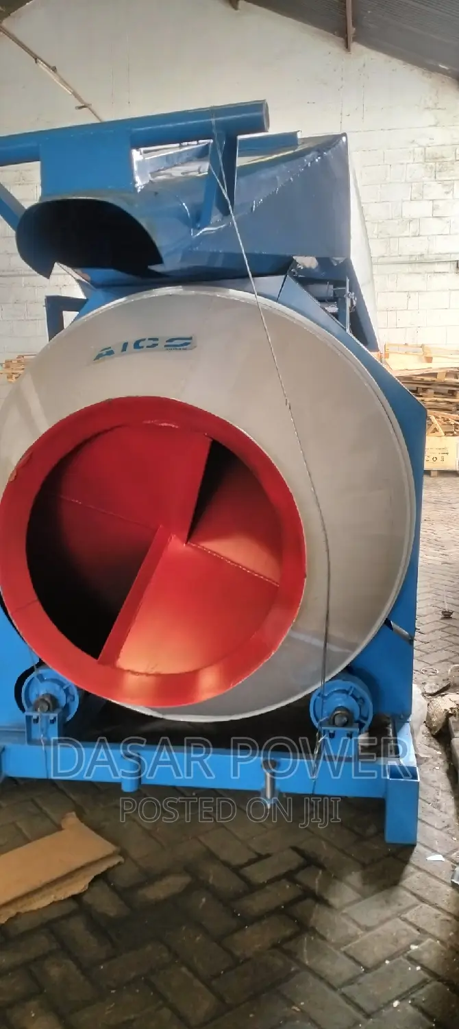 560l Diesel Self-Loading Mixer