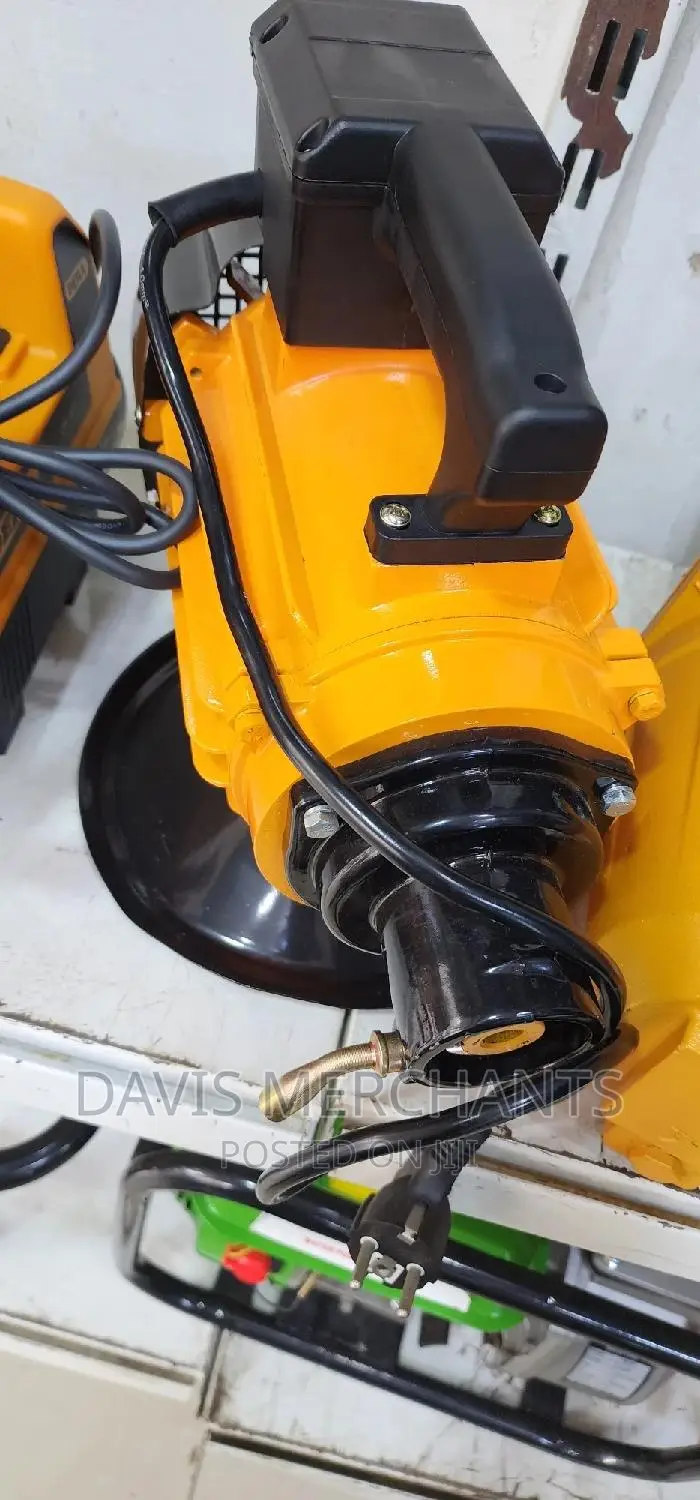 Electric Concrete Vibrator With Shaft