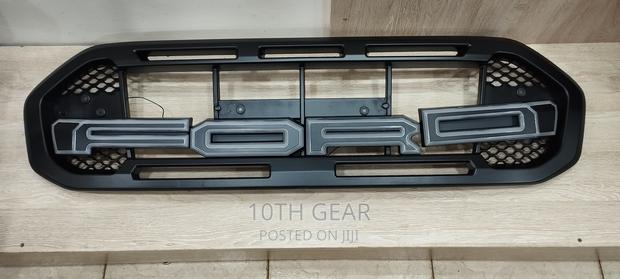 Ford Ranger T8 Front Grille With Led Light