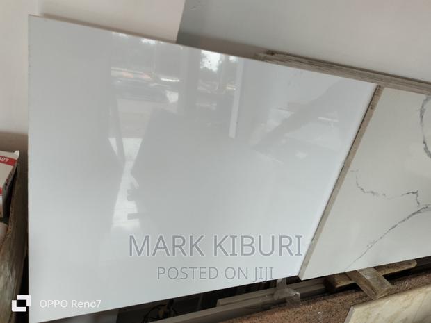 Pure White Granite Stone. Quartz - thumbnail 2