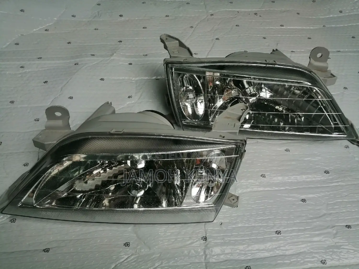 Toyota Carina Ti Headlights