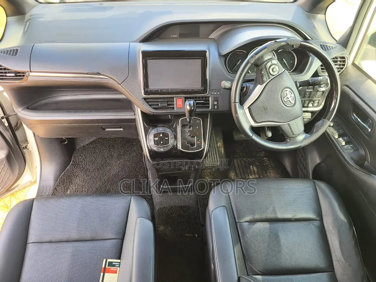 Toyota Esquire 2016 Pearl