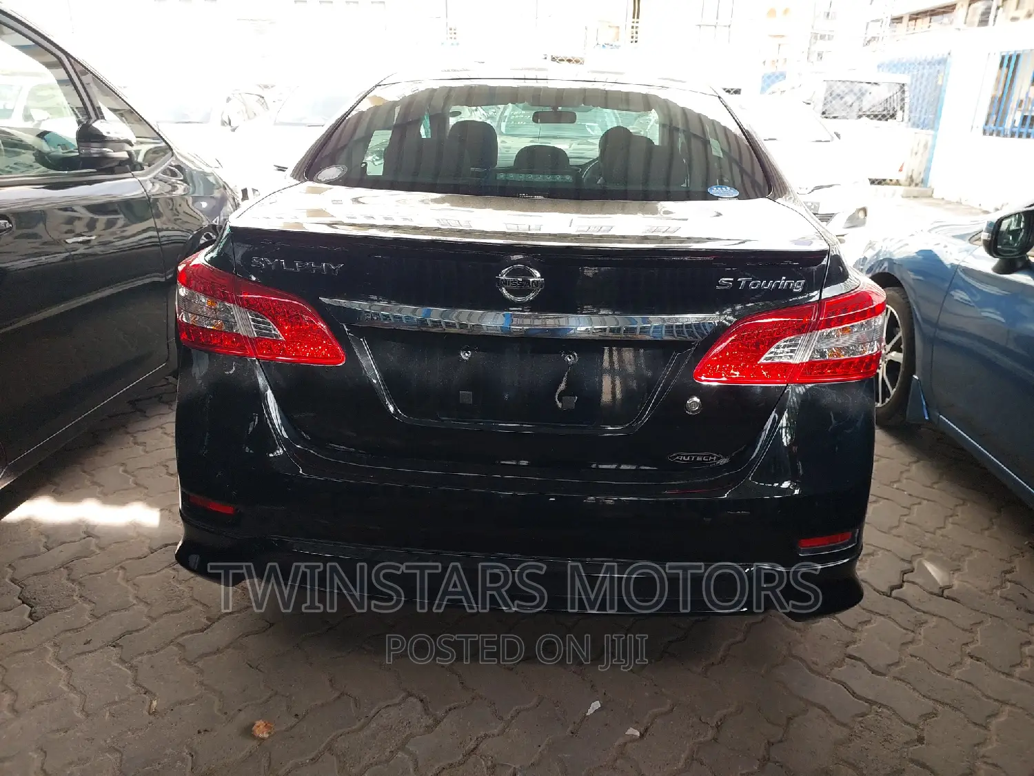 Nissan Bluebird 2017 Black