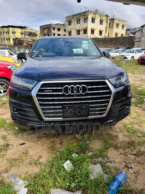 Audi Q7 2017 Black