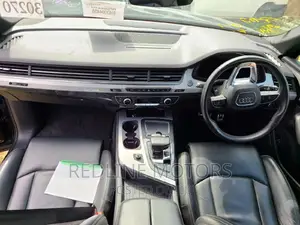 Audi Q7 2017 Black