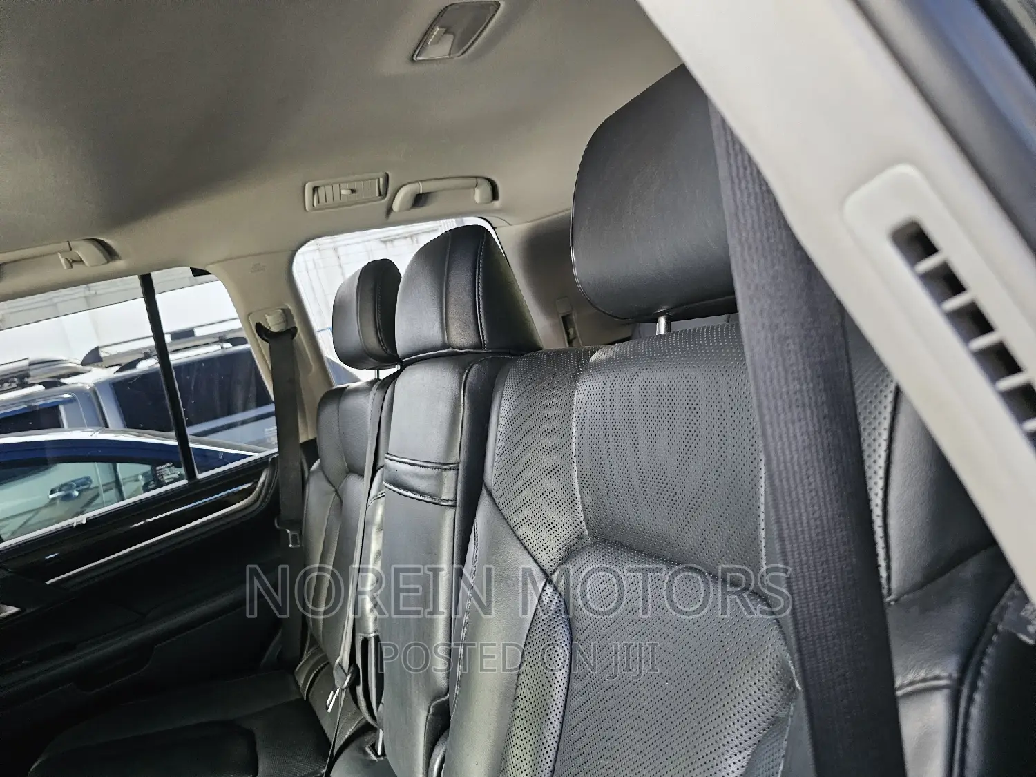 Mercedes-Benz E200 2017 Gray