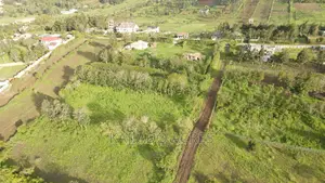 1/4 an Acre Pieces (2)In Kibiku ,Booster Road,At 5.5m